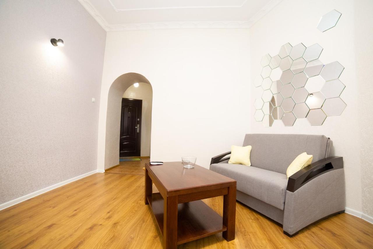 Lviv City Rent Bagian luar foto